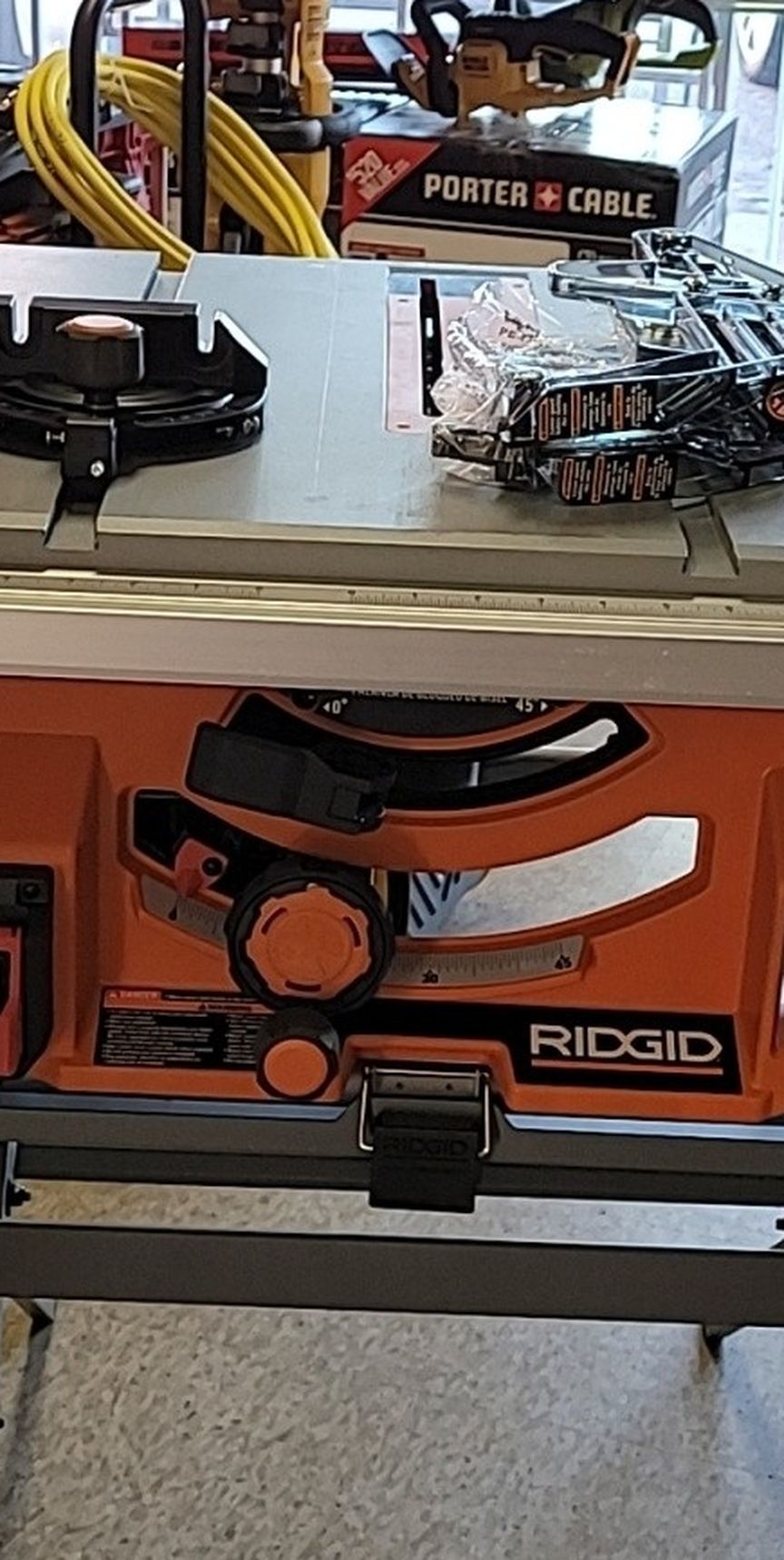 RIDGID 15 Amp 10 in. Table Saw with Folding Stand