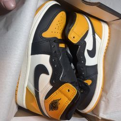 Size 13 C - Jordan 1 High Yellow Toe ‘taxi’