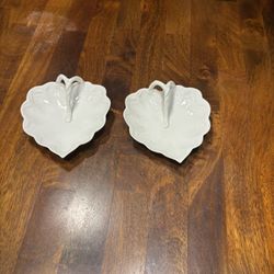 Vintage Maryland China Embossed BonBon Candy Trinket Heart Shape Dish Leaf Stem 