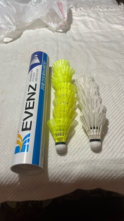 15-pieces Evenz badminton feather shuttlecocks