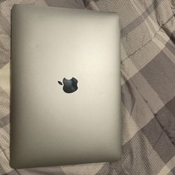 MacBook Air 13 Inch 2019