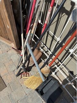 Misc yard garden tools