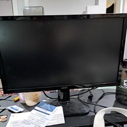 The Acer KA220HQ bi 21. 5" widescreen LCD with LED-backlit display 
