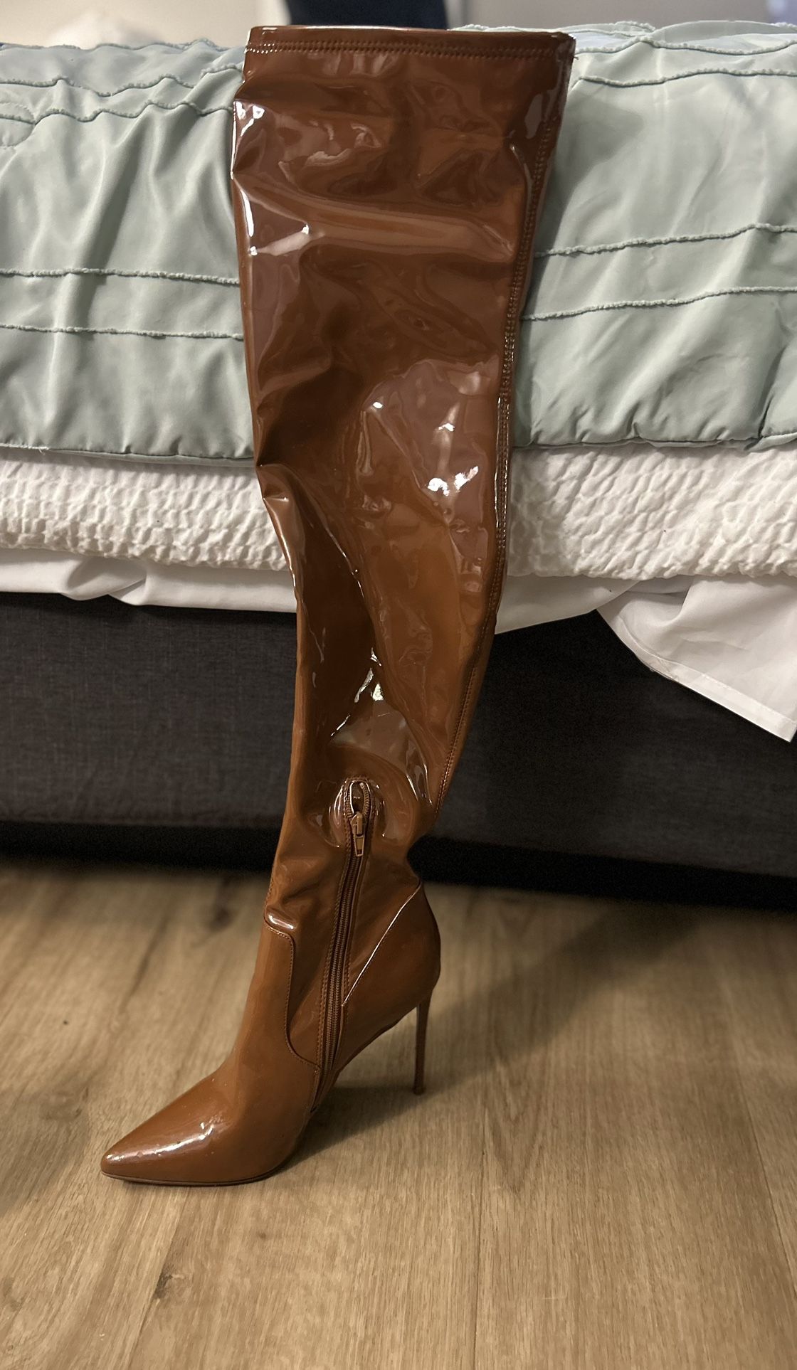 Steve Madden Thigh Highs