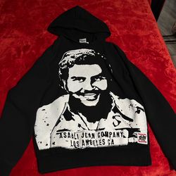 Medium Asaali Pullover Hoodie