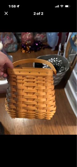 Longer burger basket