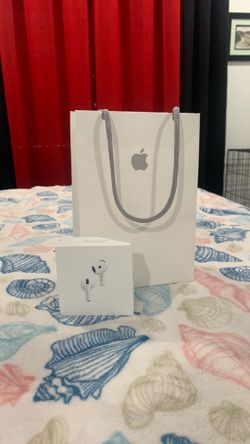Apple AirPods 4 with Noise Cancellation