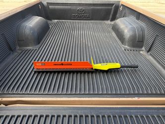 NEW RYOBI Expand-It 18 in. Universal Hedge Trimmer Attachment