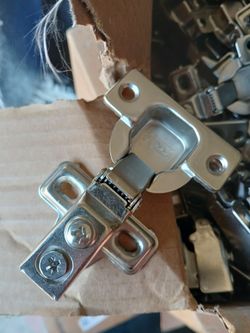 Half Overlay Soft Close Frameless Cabinet Hinges with Installation Screws
