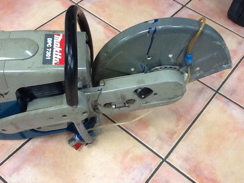 Makita DCP 7301 concrete Saw excellent for Sale in Plantation FL