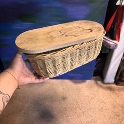 Basket And Misc Glass 