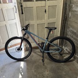 Specialized  Pitch 27.5 Storm Gray Mountain Bike Size S. 15” frame. 