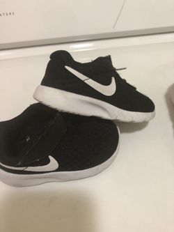 Tenis para bebé size 4