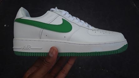 New n box men sizes: 8.5,9.5,11,12 price firm