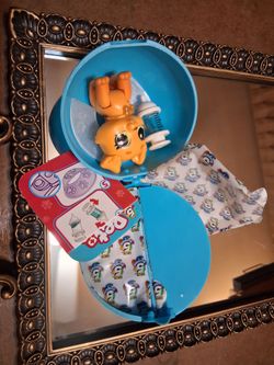 Pet Rescue Series 1 "Scruffles" full capsule $3