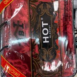 Large Textured Warm Blanket 