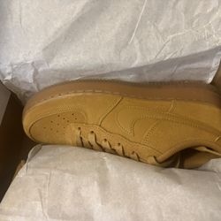 New Nike Air force Wheat New Size 6y 7.5 W