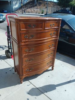 Morganton french style 6-drawer dresser