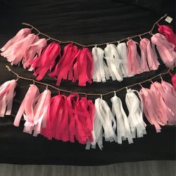 Decorative Tassel Banner 