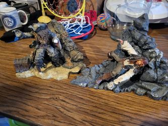 Pirates of Caribbean aquarium rock decor 2 pieces.