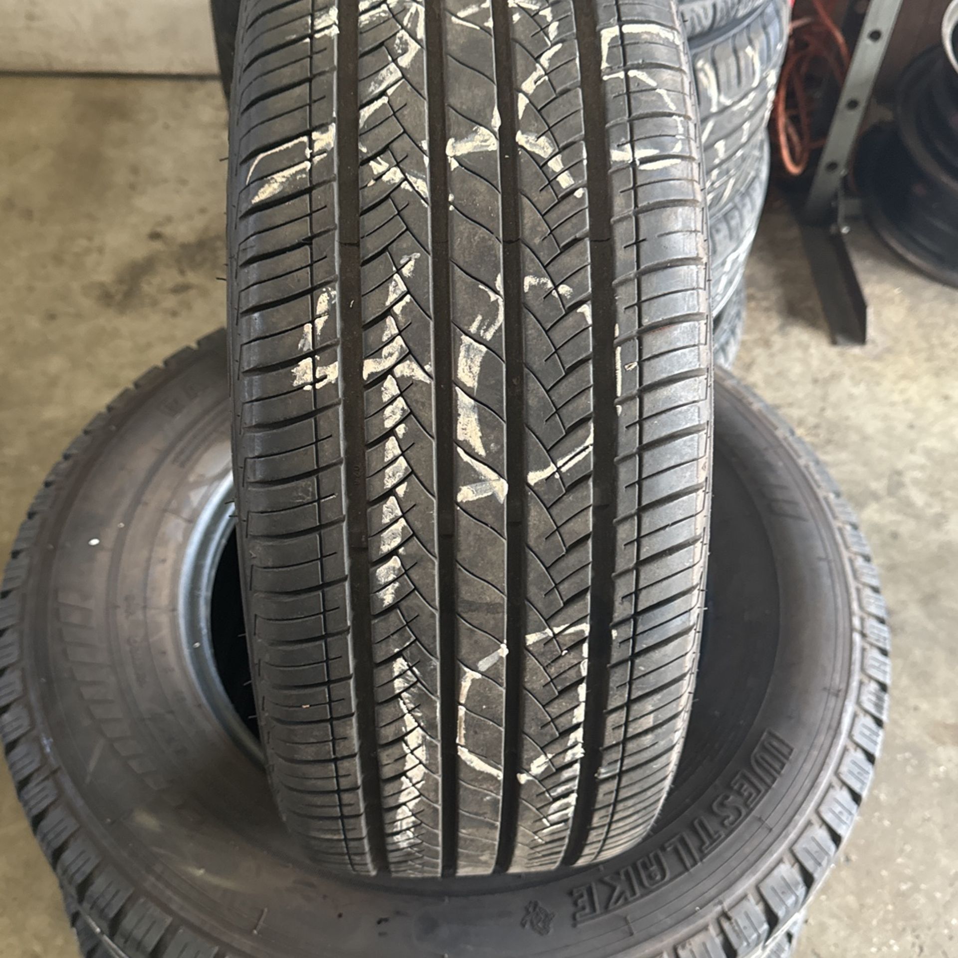 Used Tire 🛞