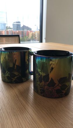 Starbucks mugs color changing limited edition