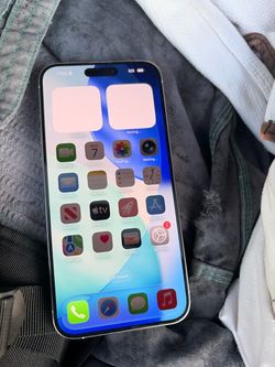 IPhone 15 pro max 256 AT&T cricket