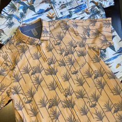 Hurley Classic Fit Tropical Themed Short Sleeve Button Up Shirts Mens Sz XL (2)