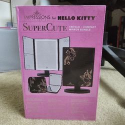 Hello Kitty Trifold Mirror Bundle 