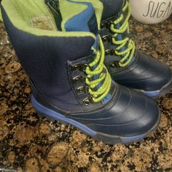Carter's Snow Boots 
