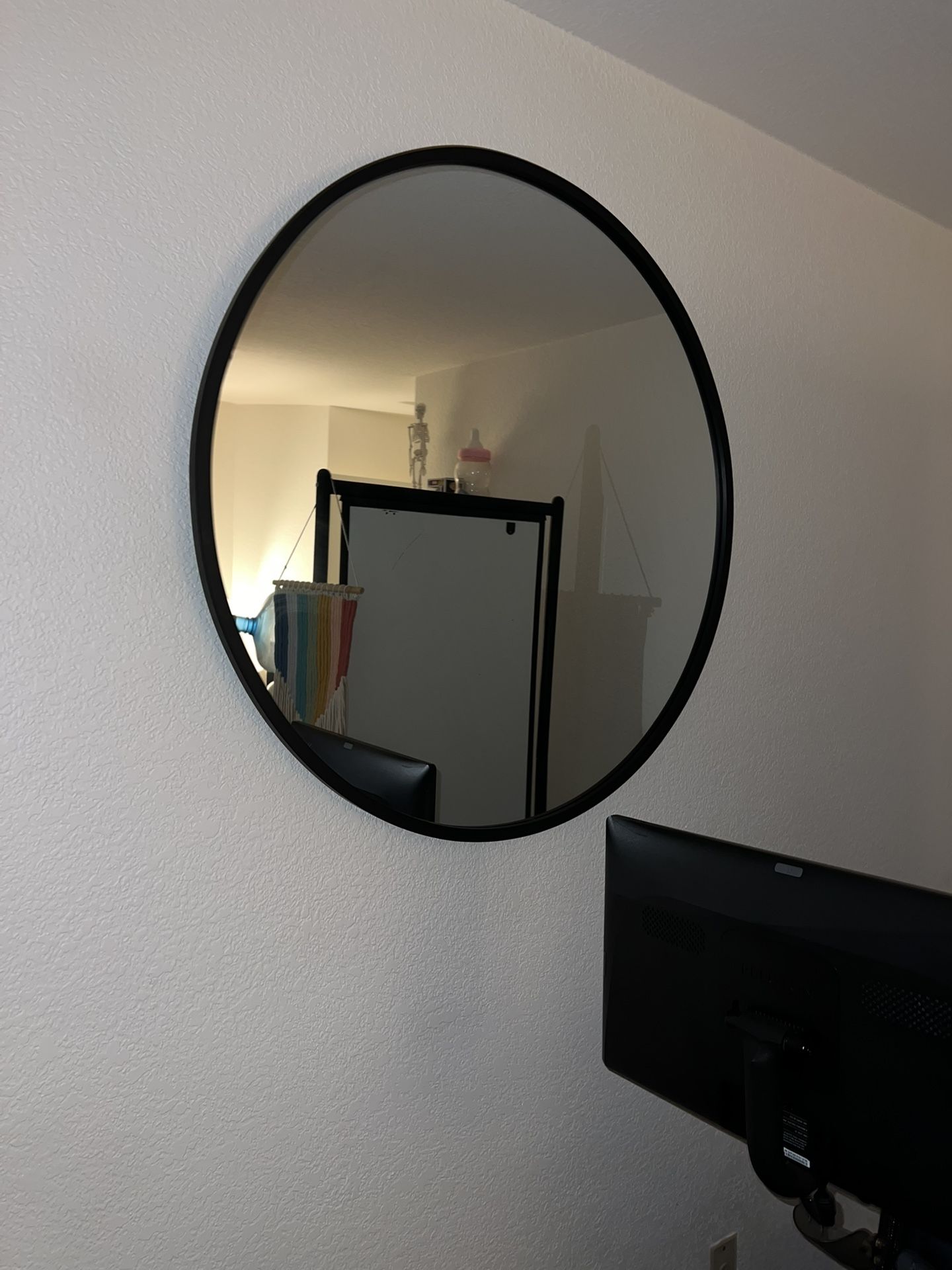 Large Wall Mirror – 37”