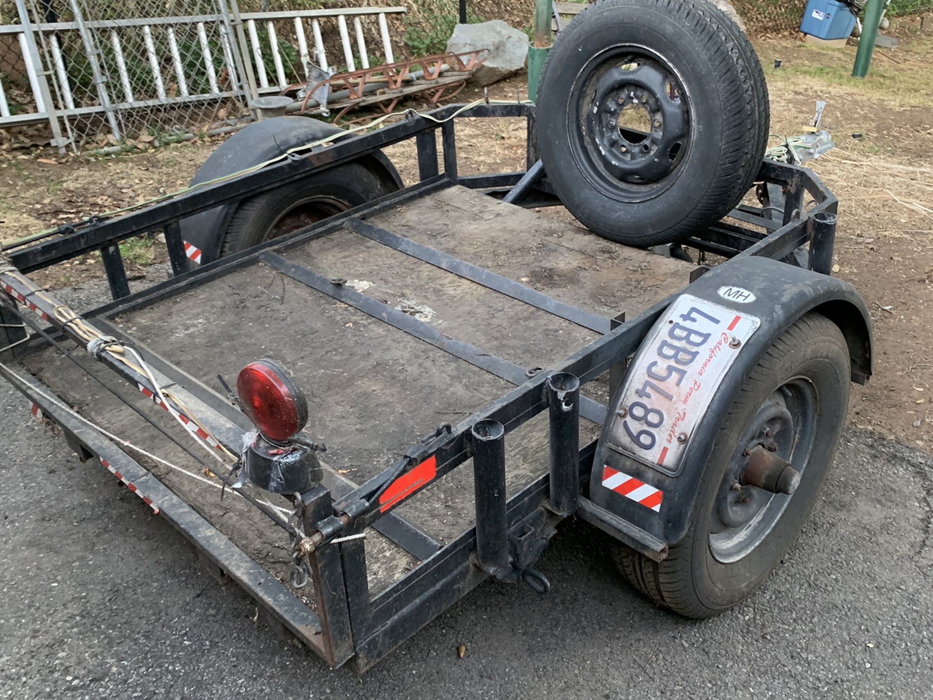 Compact 8 3/4 X 5 Utility Trailer REDUCED