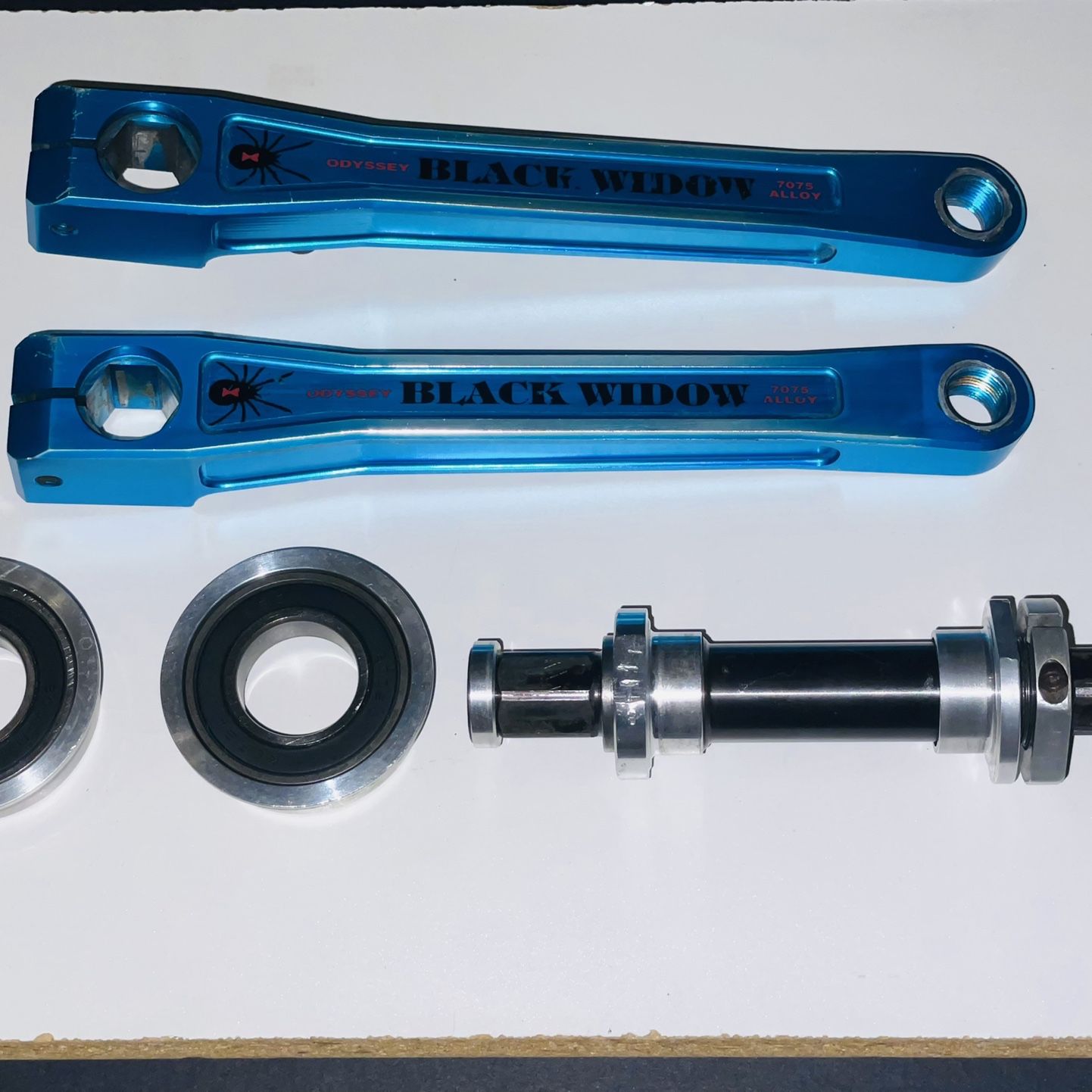 Old Mid School BMX Odyssey Black Widow Cranks Anodized Blue for