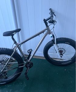 ORA Titanium fat bike - Needs new brakes