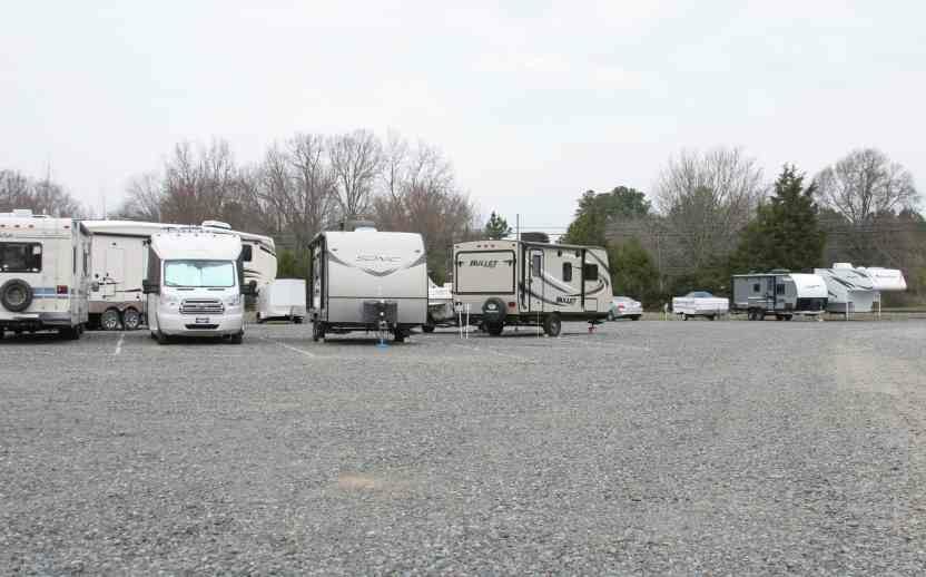 We Have A Few Spots For Safe Secure Storage Rv, Boat, Trailer, Cars Ect.. . Rv Dry Camping