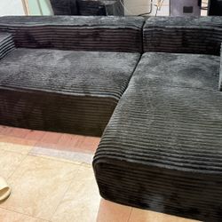 Beautiful Black Couch Brand New 