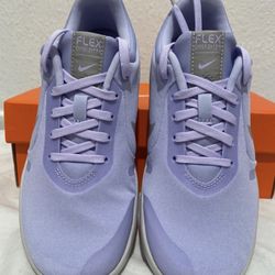 Women’s Nike Flex Experience RN8