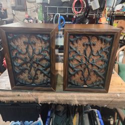Vintage Coral Audio Speakers 