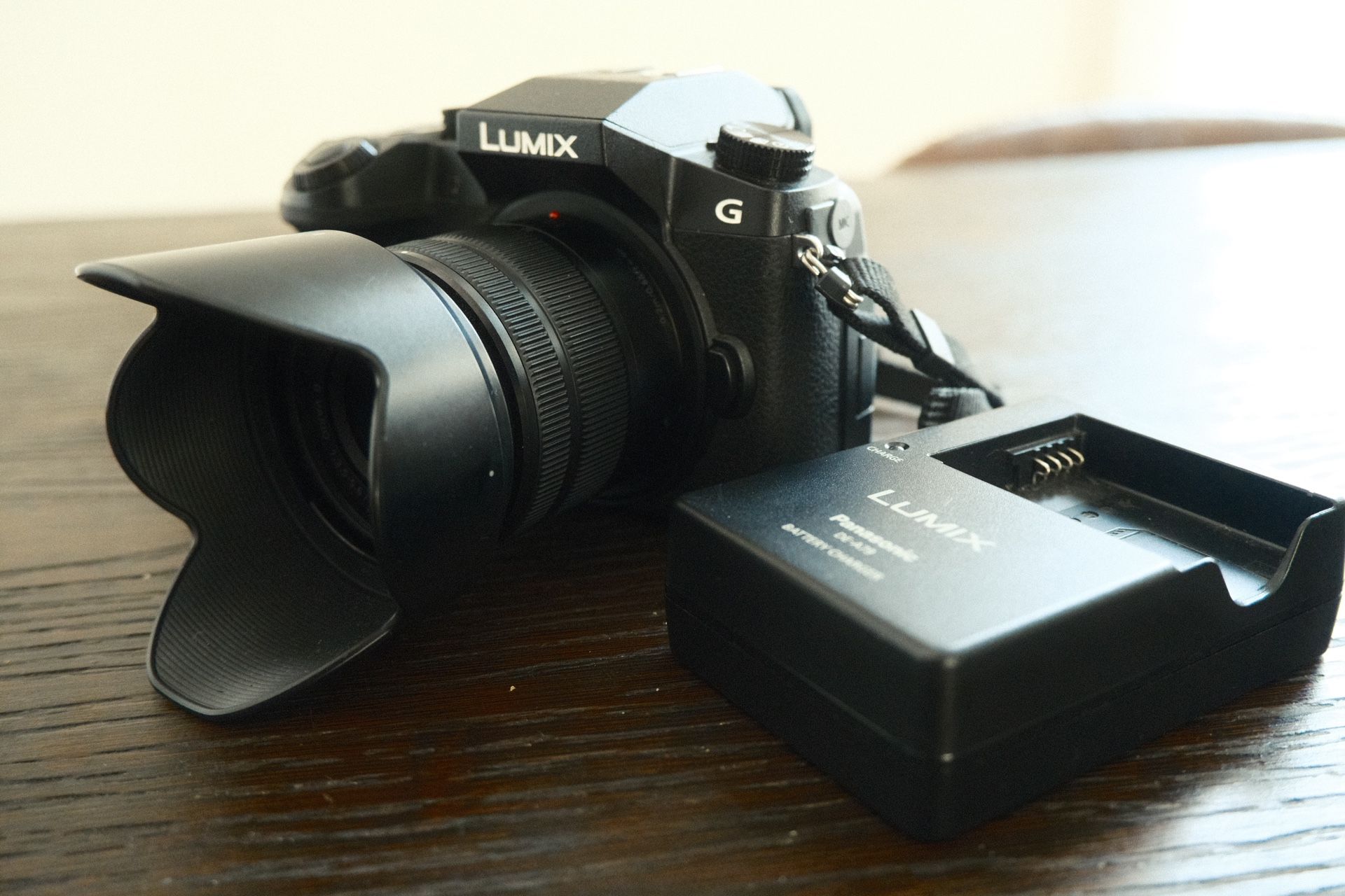 Panasonic LUMIX G7 4k with Lens