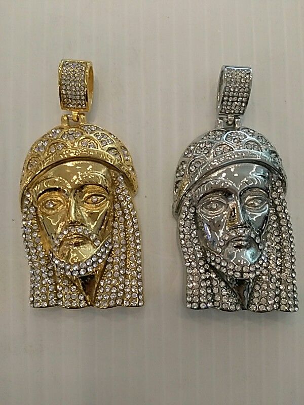 Stainless steel charm orignal 85 each