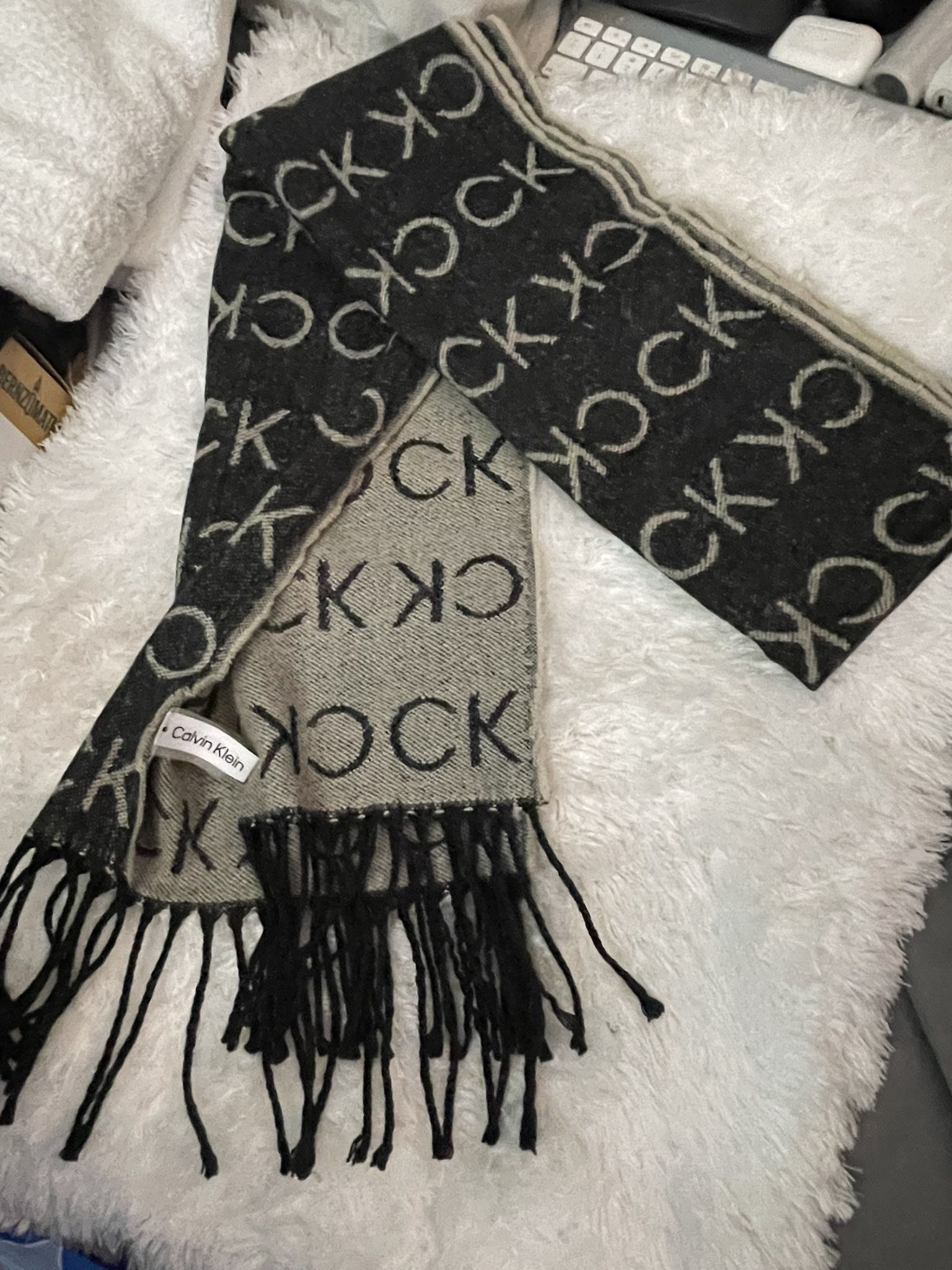 CK Scarf