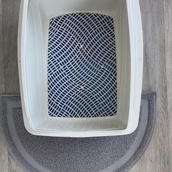 Cat Litter Tray  Scoop Free With Microban And Half round Mat 