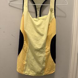 Lululemon Top Size Medium