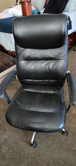 Executive Leather Beautyrest Chair-Used