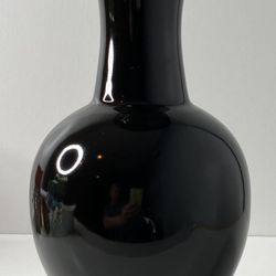 Decorative Ceramic Black Vase Made In Japan