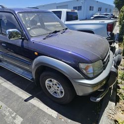 Toyota Land Cruiser 