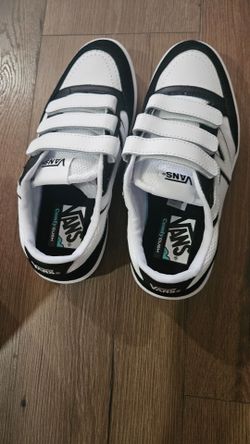 unisex shoe