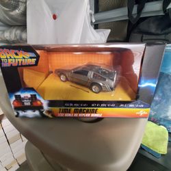Back To The Future 1/32 RC DeLorean