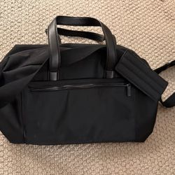 Away The Everywhere Bag — Black, Like New (Duffel/Travel)