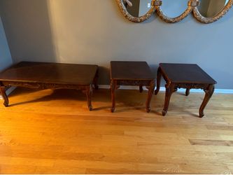 Coffee/ end tables